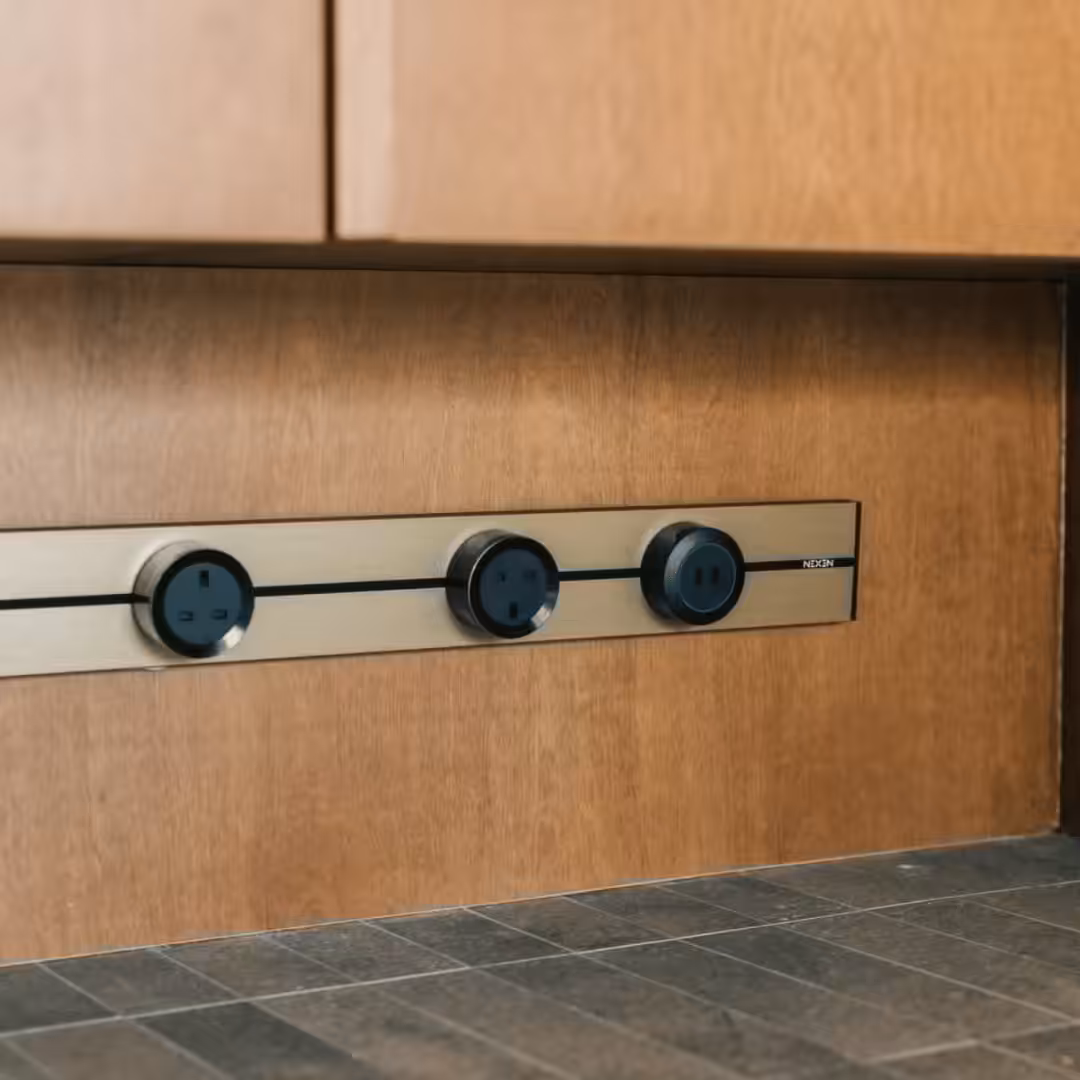 Nexen Slim Power E-Bar Purchase with Purchase Offer 6 Nexen Slim E-Bar Surface Collection on Wall